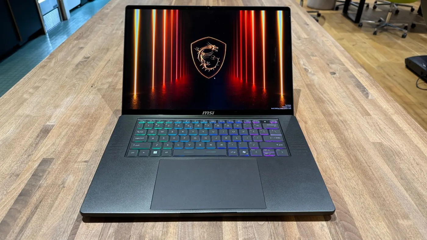 ภาพสินค้าจริงมุมเพิ่มเติม MSI Stealth / Raider / Titan